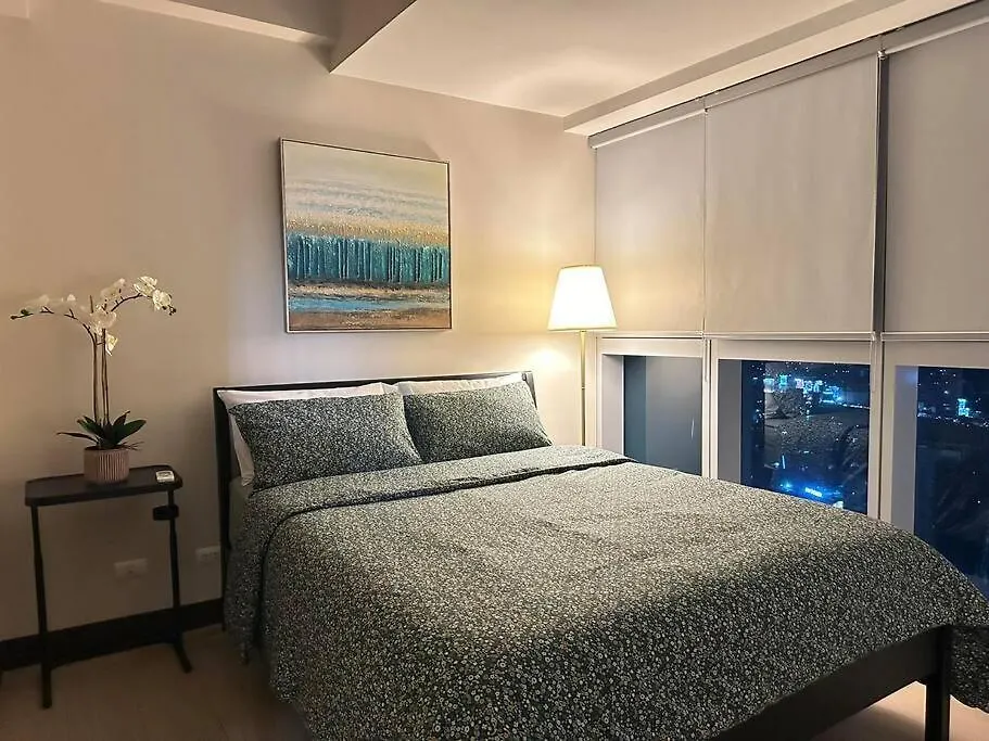 Modern 2Br In Uptown Parksuites W/ Free Parking Manila Philippines