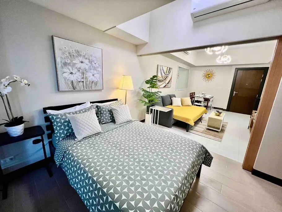Modern 2Br In Uptown Parksuites W/ Free Parking Manila Philippines