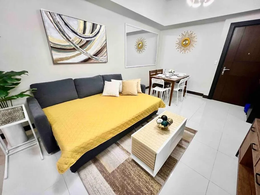 Modern 2Br In Uptown Parksuites W/ Free Parking Manila