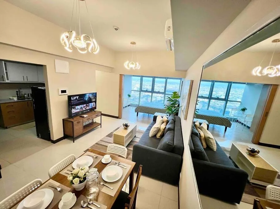 Modern 2Br In Uptown Parksuites W/ Free Parking Manila Philippines