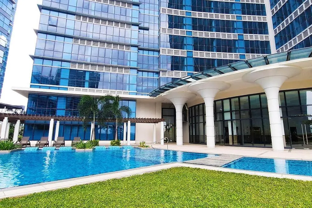 Apartment Modern 2Br In Uptown Parksuites W/ Free Parking Manila
