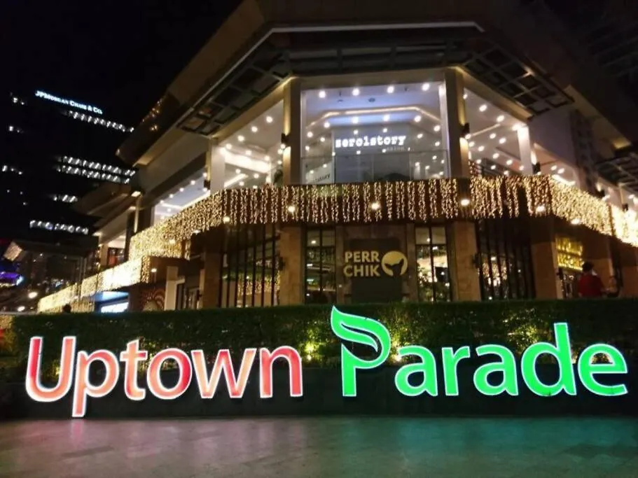 Modern 2Br In Uptown Parksuites W/ Free Parking Manila 0*,  Philippines